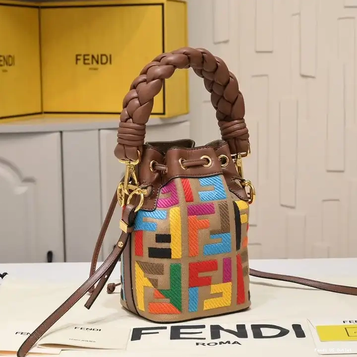 Cheap HOT Bucket Canvas Bag Tresor Mon with Brown FF Motif Woven Mini Fendi Handle In 0702